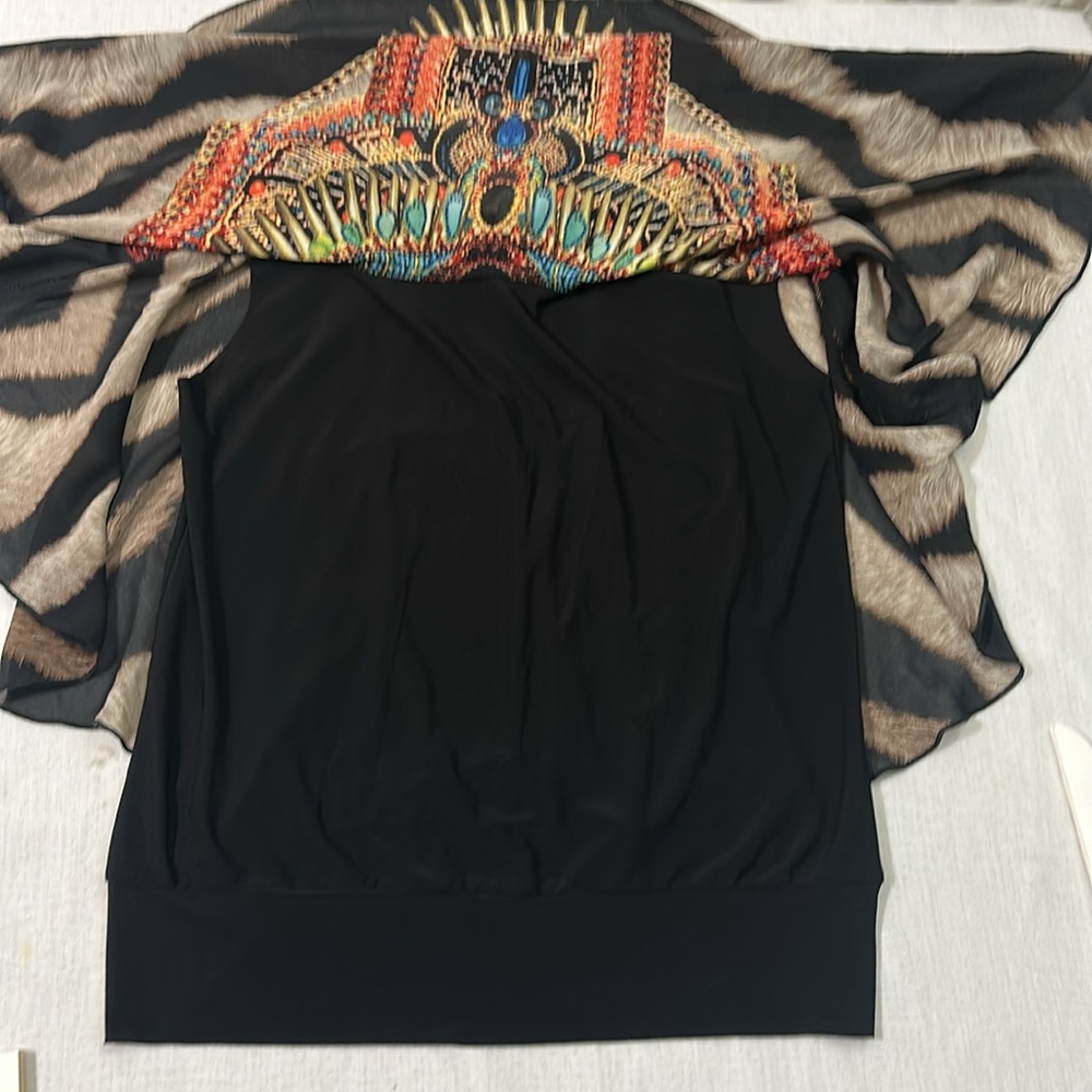 Colorful Patterned Women's Top - Picture 6 of 6